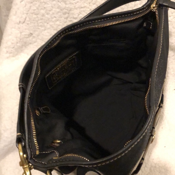Black COACH purse - Picture 6 of 7